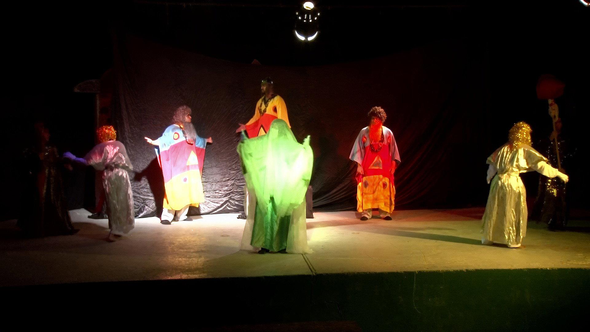 Ka'abat Al Razaya 2012 movie scene