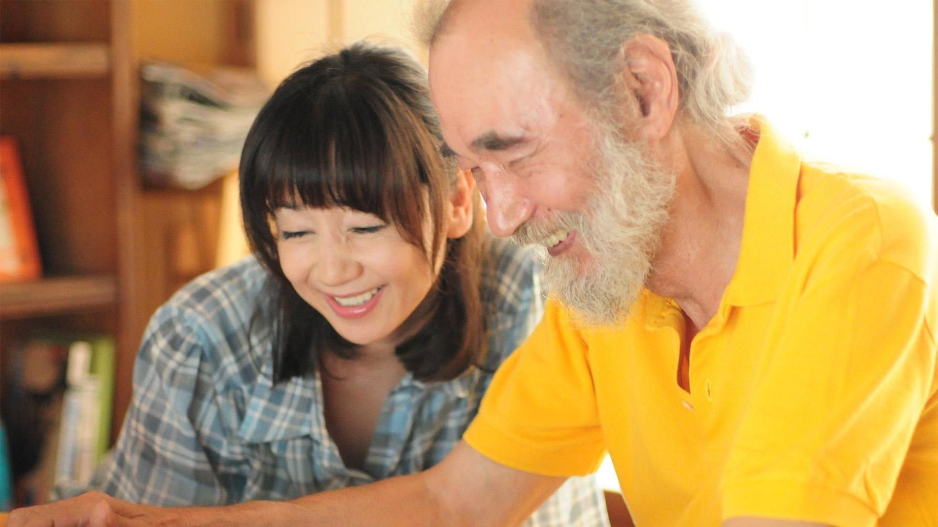 The Elderly Person's Love: Sumo Wrestler of Paper 2010 movie scene