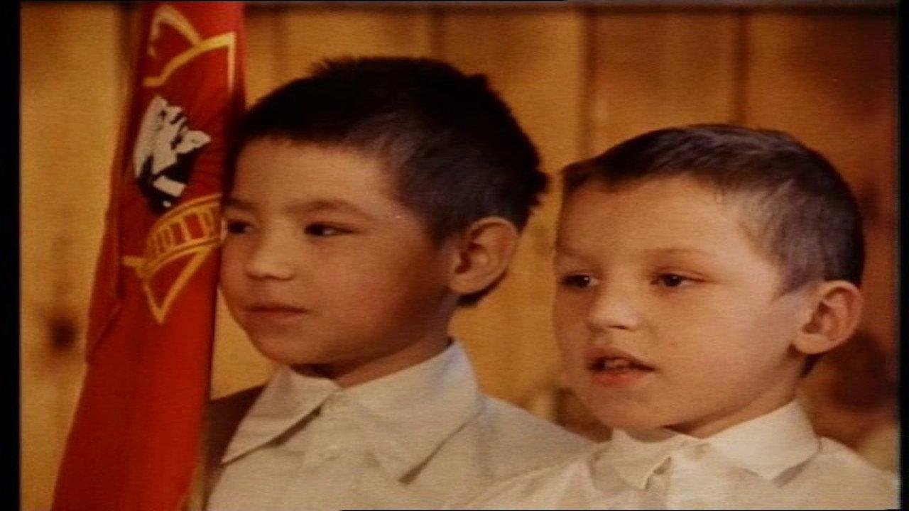 Born in the USSR: 7 Up 1991 movie scene