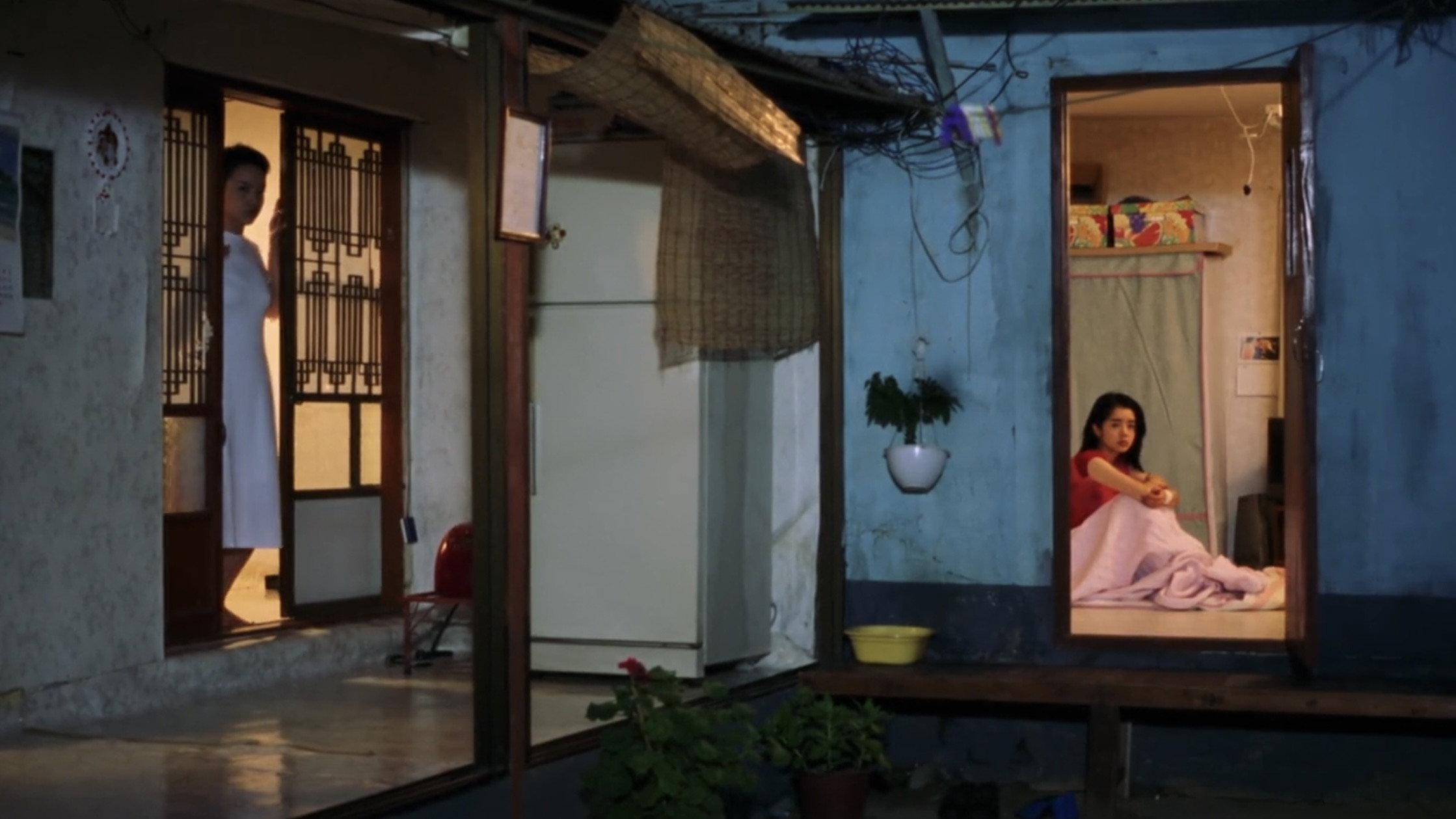 Birdcage Inn 1998 movie scene