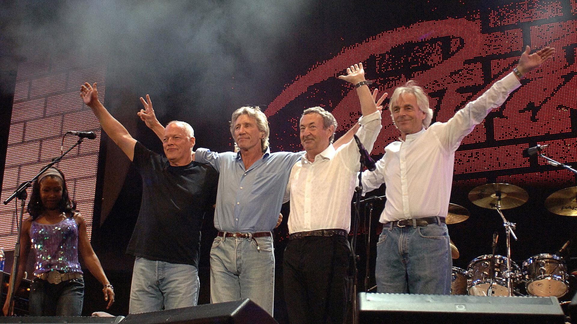 Pink Floyd - The Reunion Concert 2005 movie scene