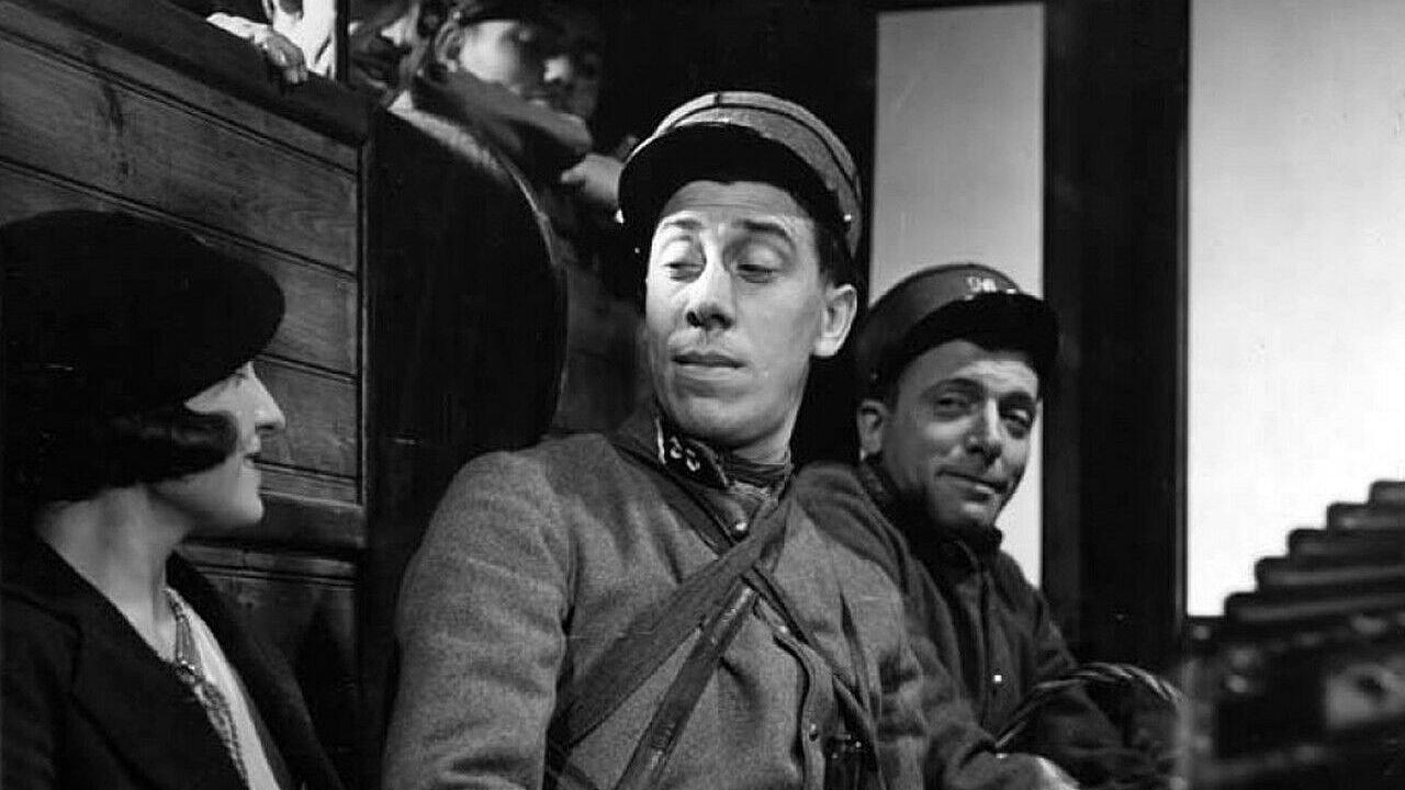Don't Shout it from the Rooftops 1943 movie scene