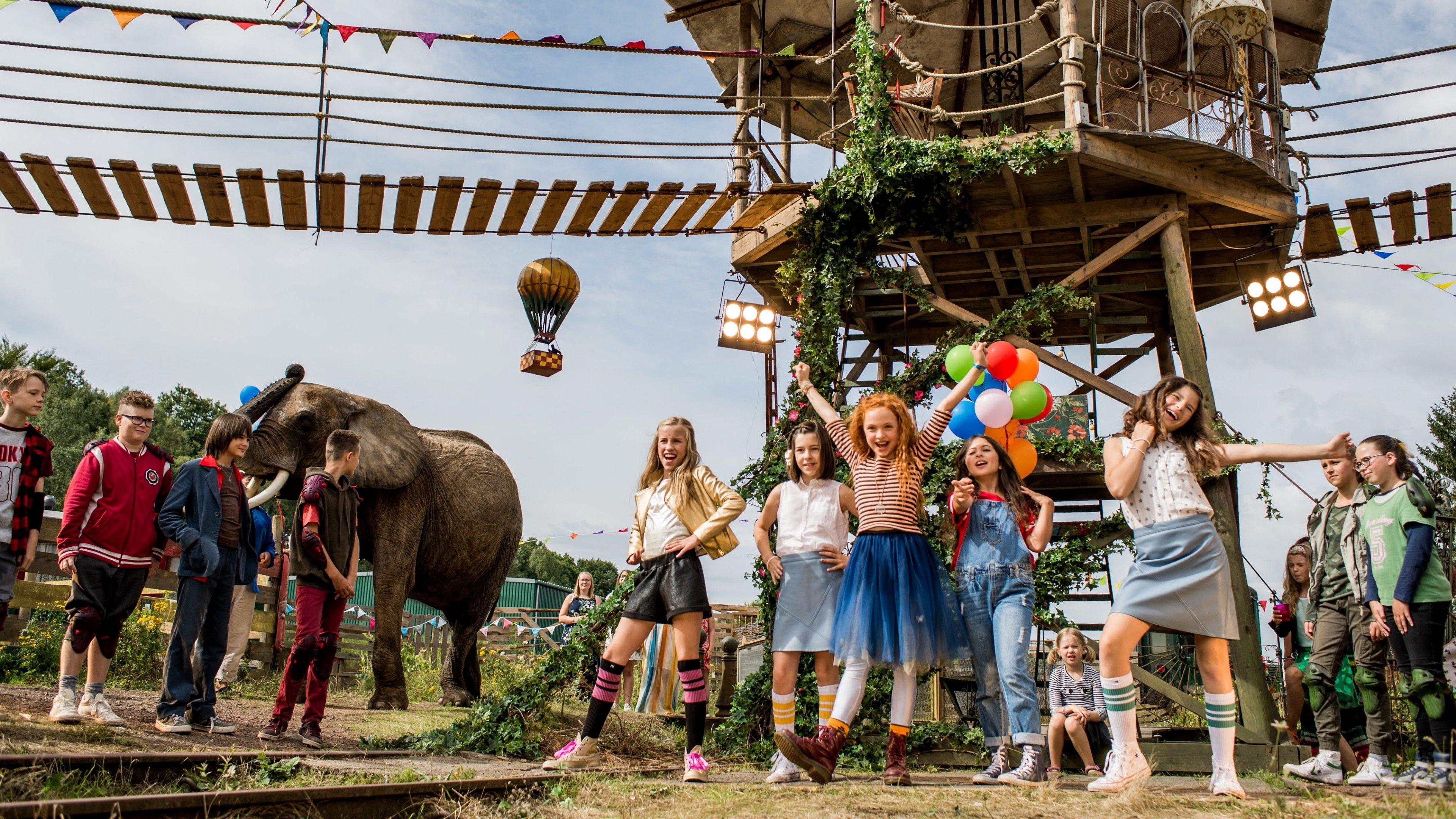 Little Miss Dolittle 2018 movie scene