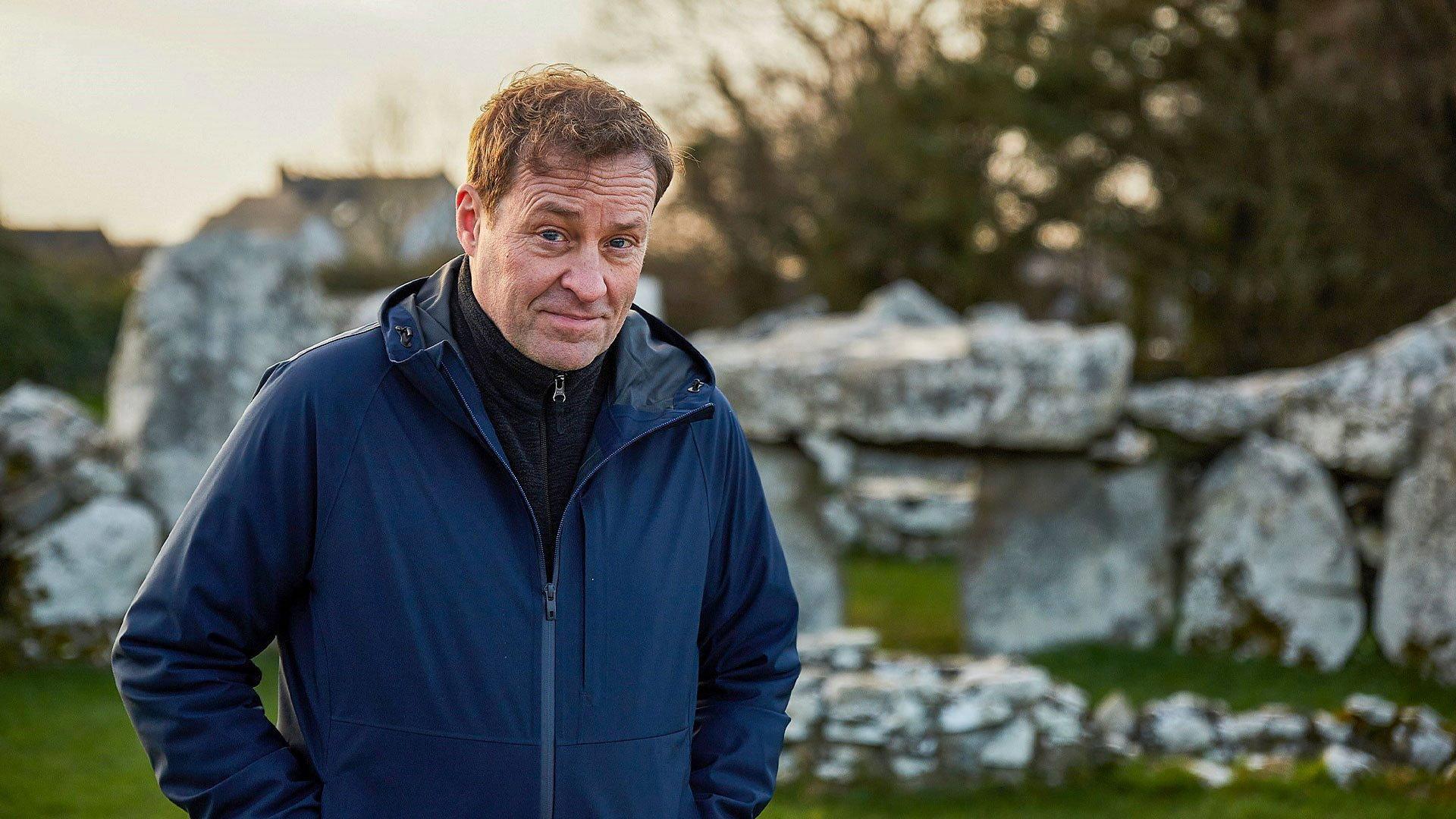 Ardal O'Hanlon: Tomb Raider 2022 movie scene