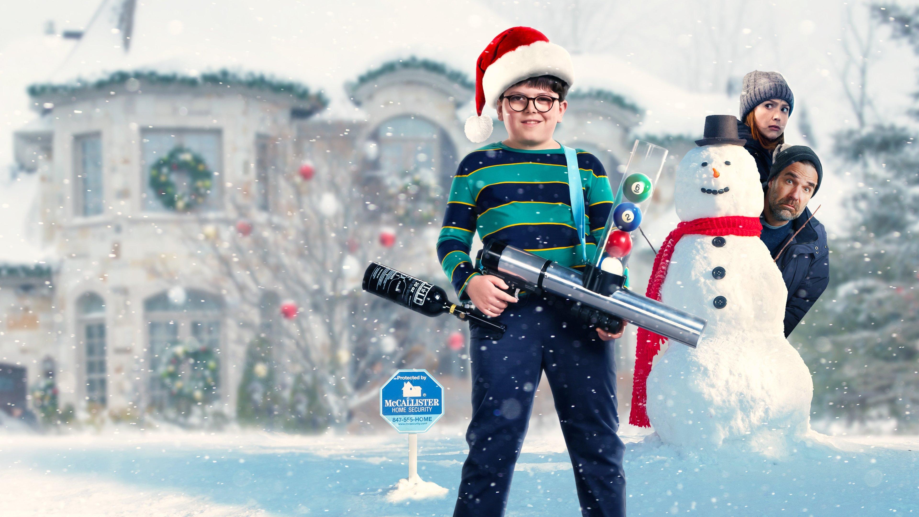 Home Sweet Home Alone 2021 movie scene