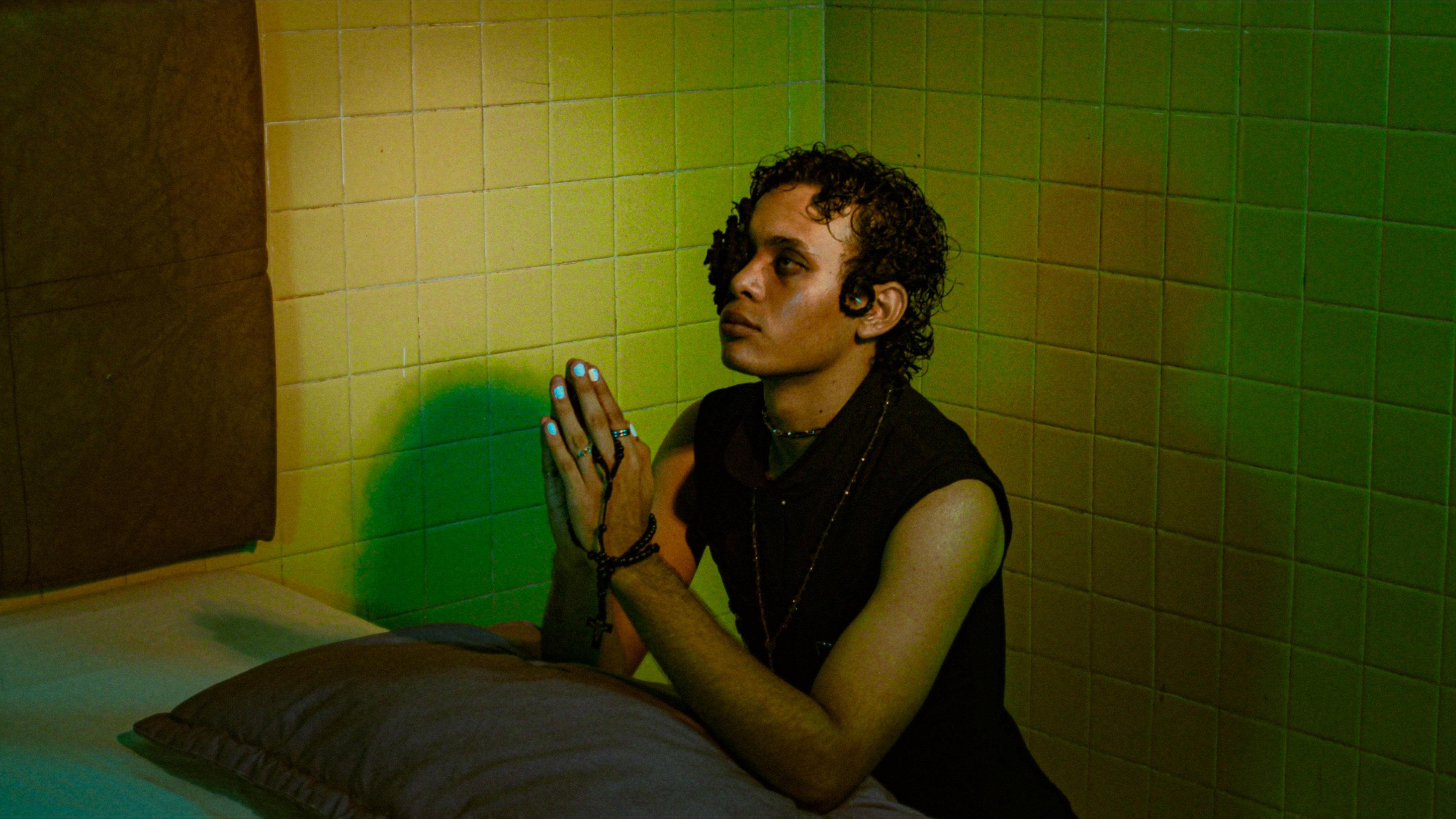 Iradei movie scene