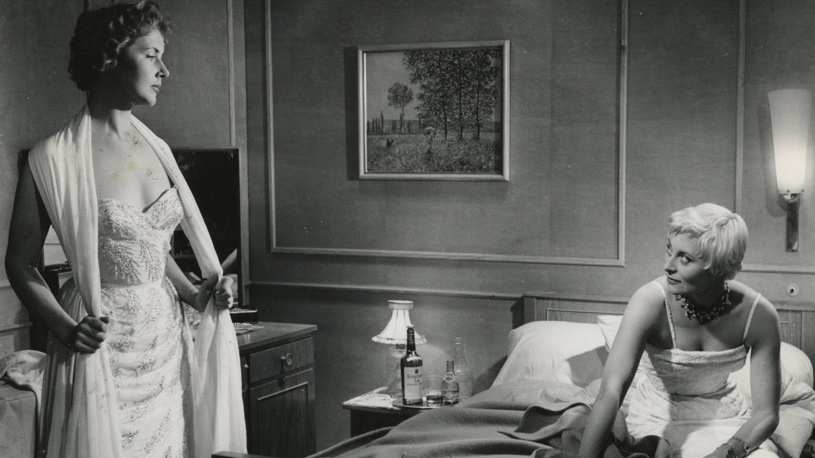 Oasis 1955 movie scene