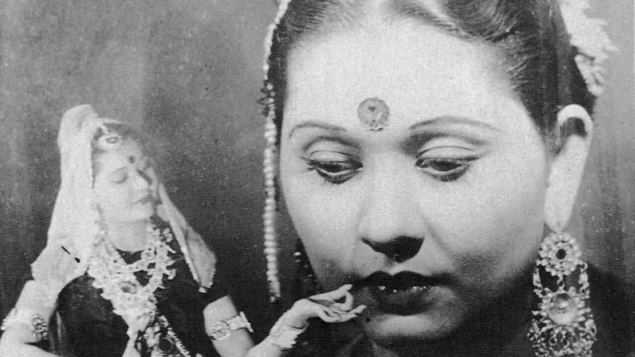 The Court Dancer: Raj Nartaki 1941 movie scene