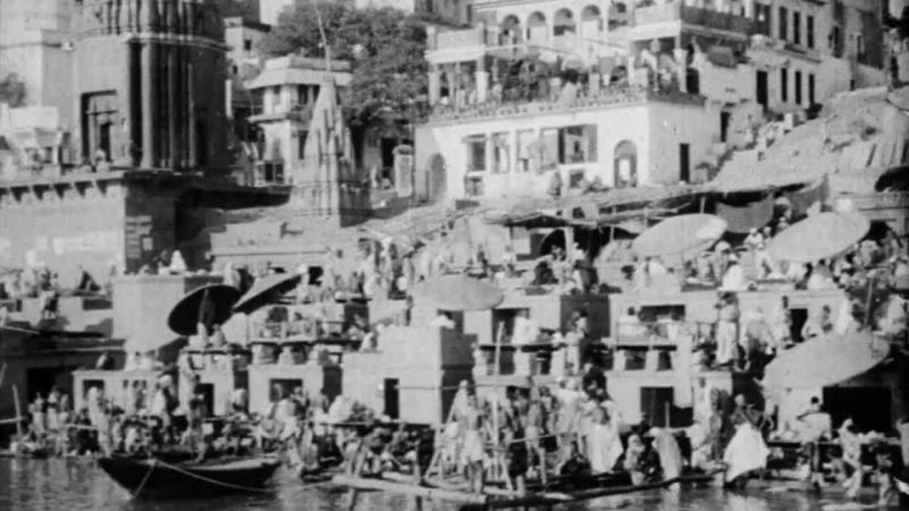 Benares Chungking Ichang 1916 movie scene