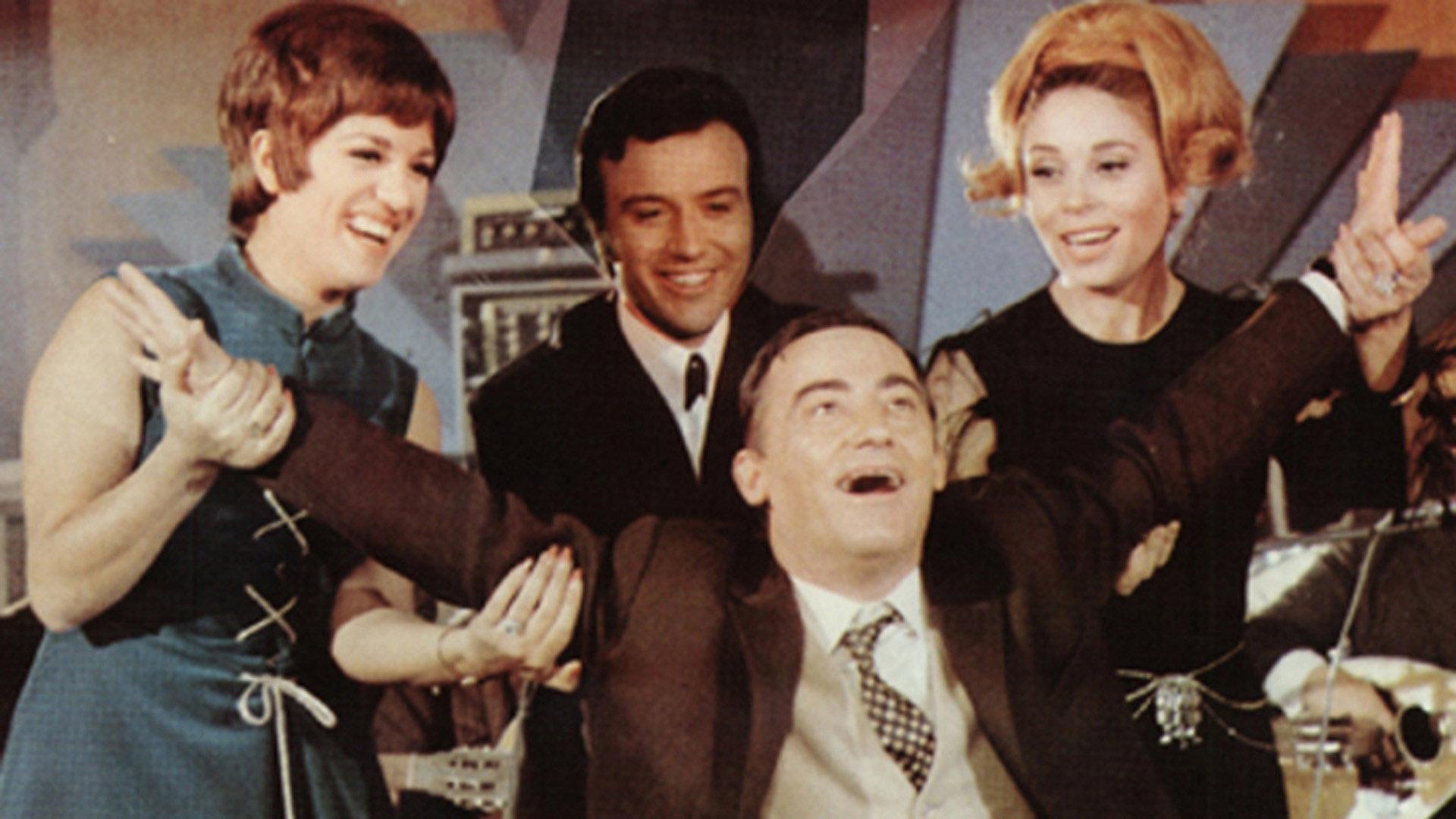 The Wretched and the Rich 1970 movie scene