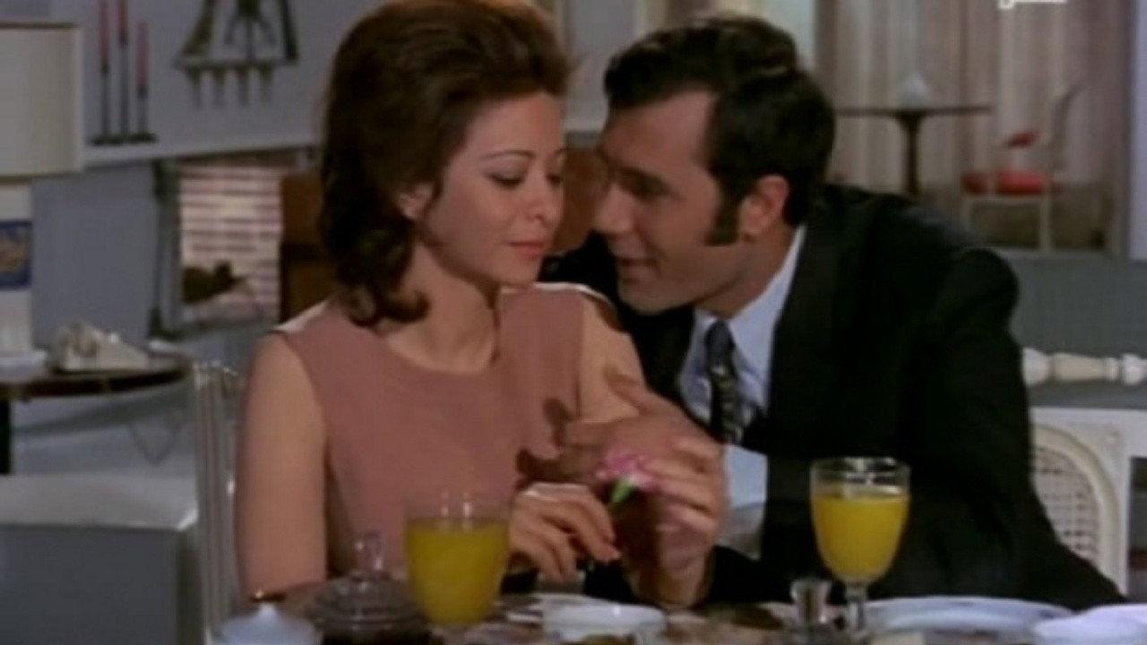 The Thin Thread 1971 movie scene