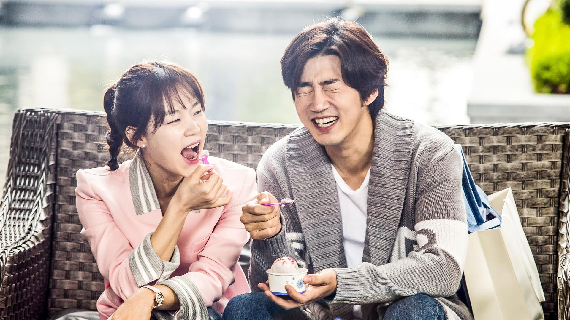 Love Guide for Dumpees 2015 movie scene