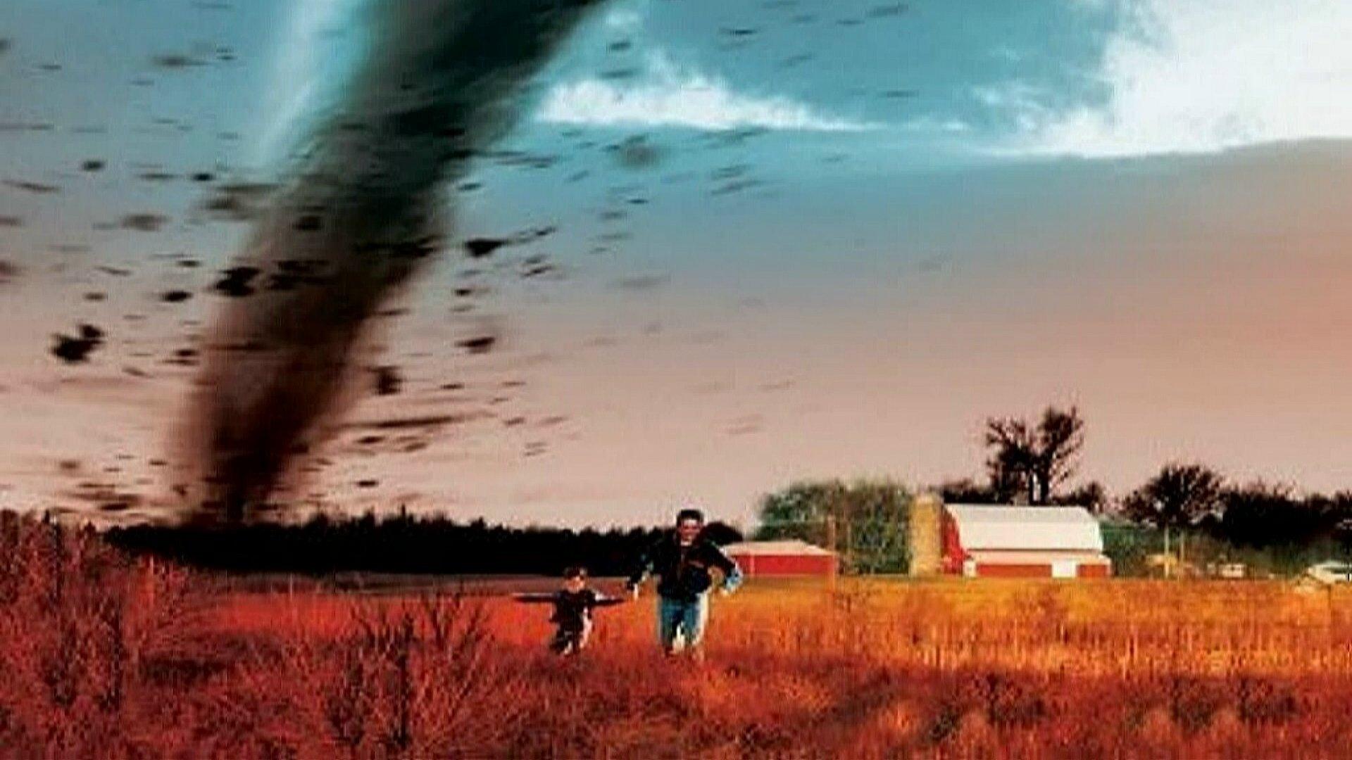 Night of the Twisters 1996 movie scene