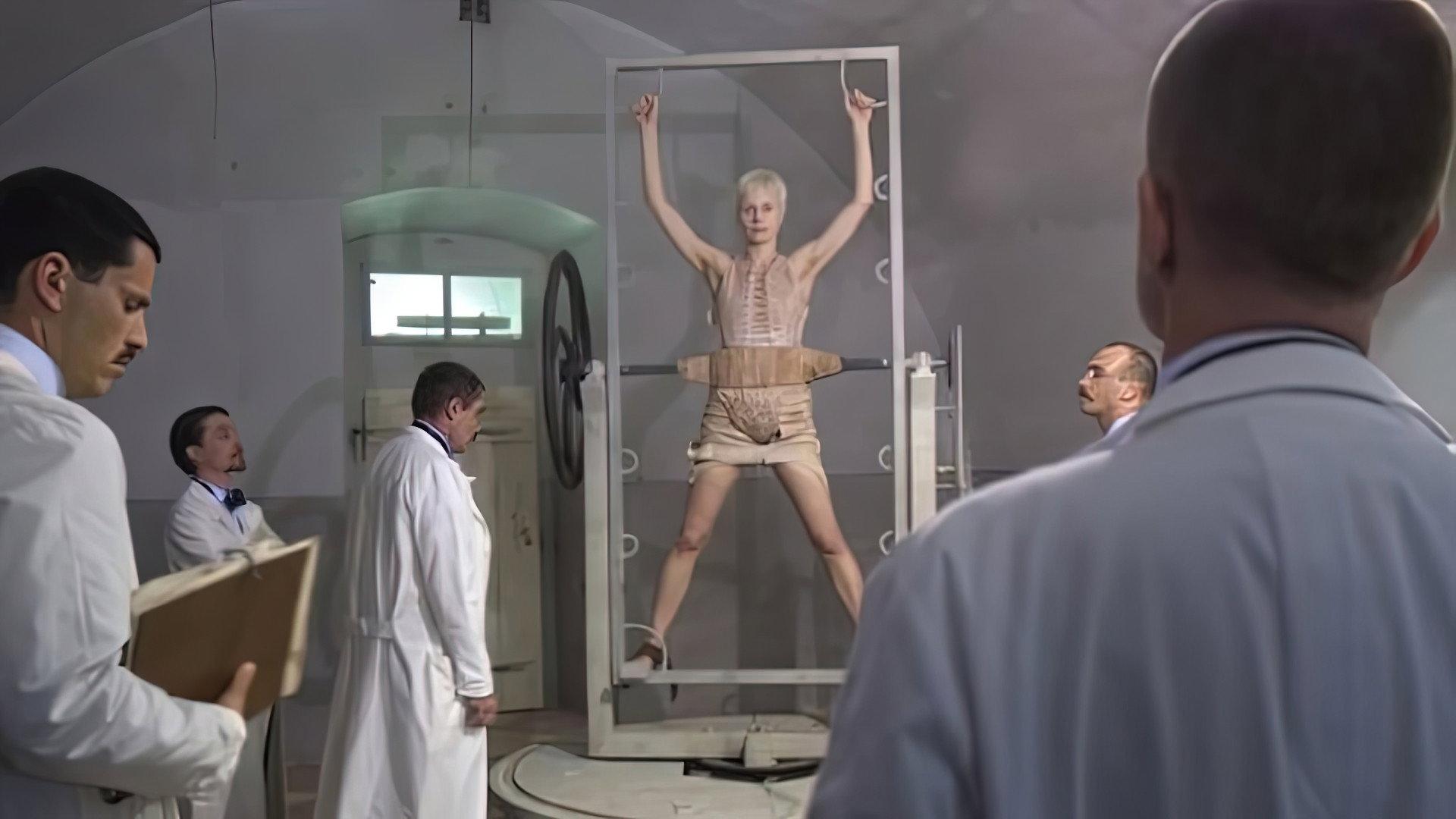 Opium: Diary of a Madwoman 2007 movie scene