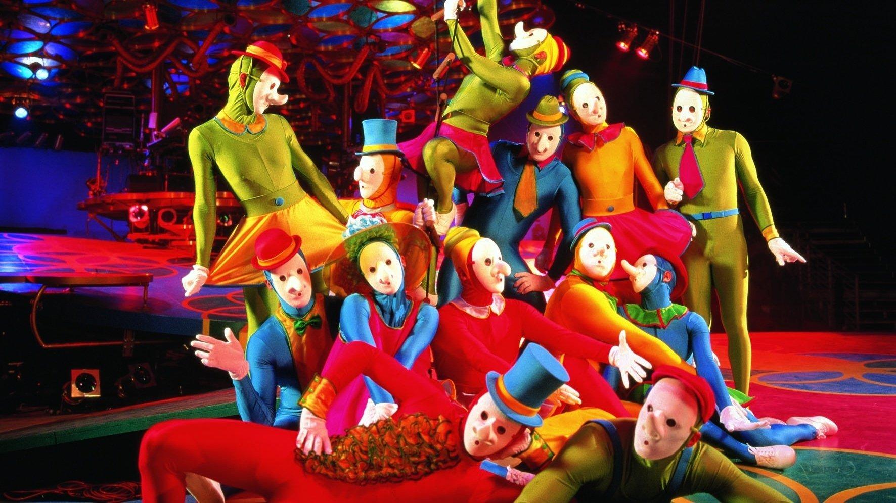 Cirque du Soleil: Saltimbanco 1997 movie scene