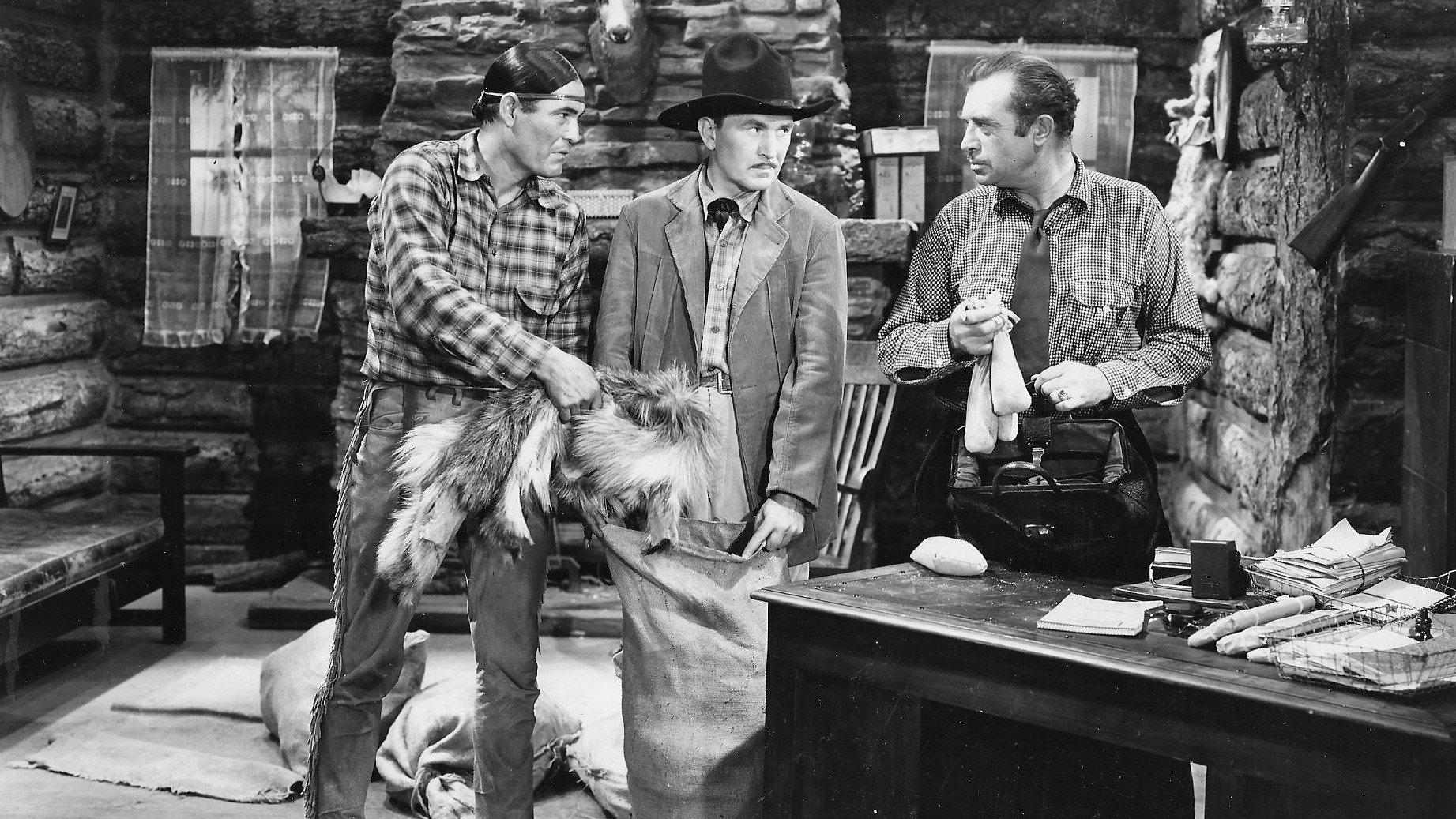 Murder on the Yukon 1940 movie scene