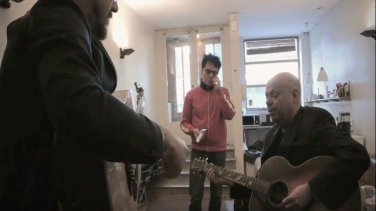 Peter LeMarc - En film som ingen TV visar 2012 movie scene