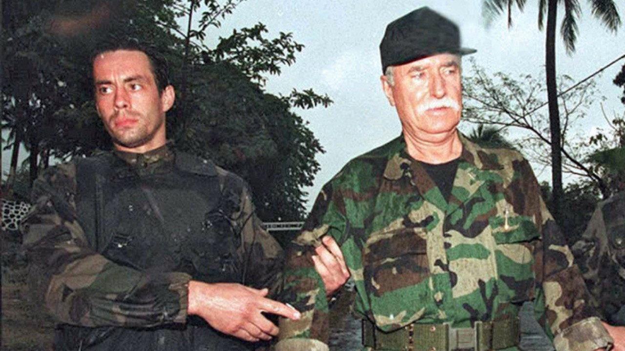 Bob Denard, Profession Mercenaire 2005 movie scene