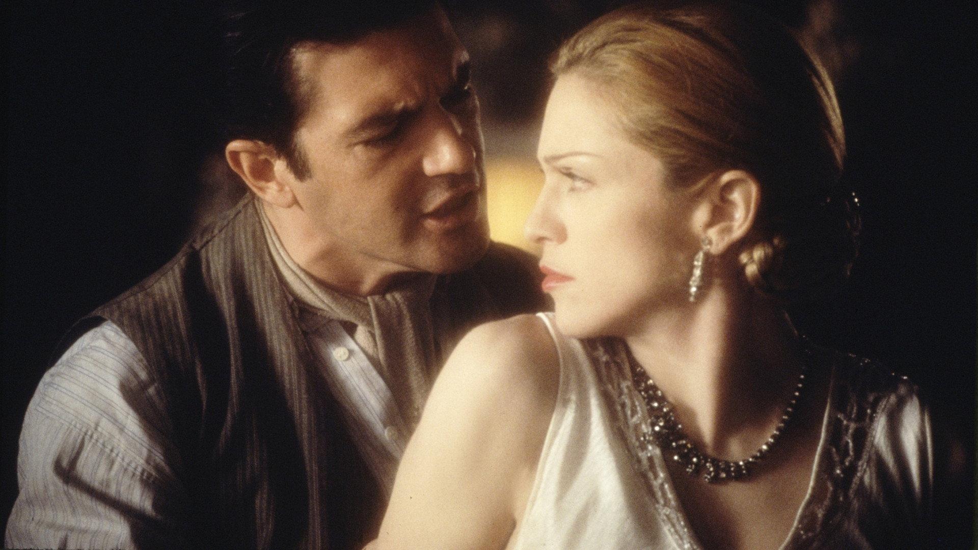 Evita 1996 movie scene