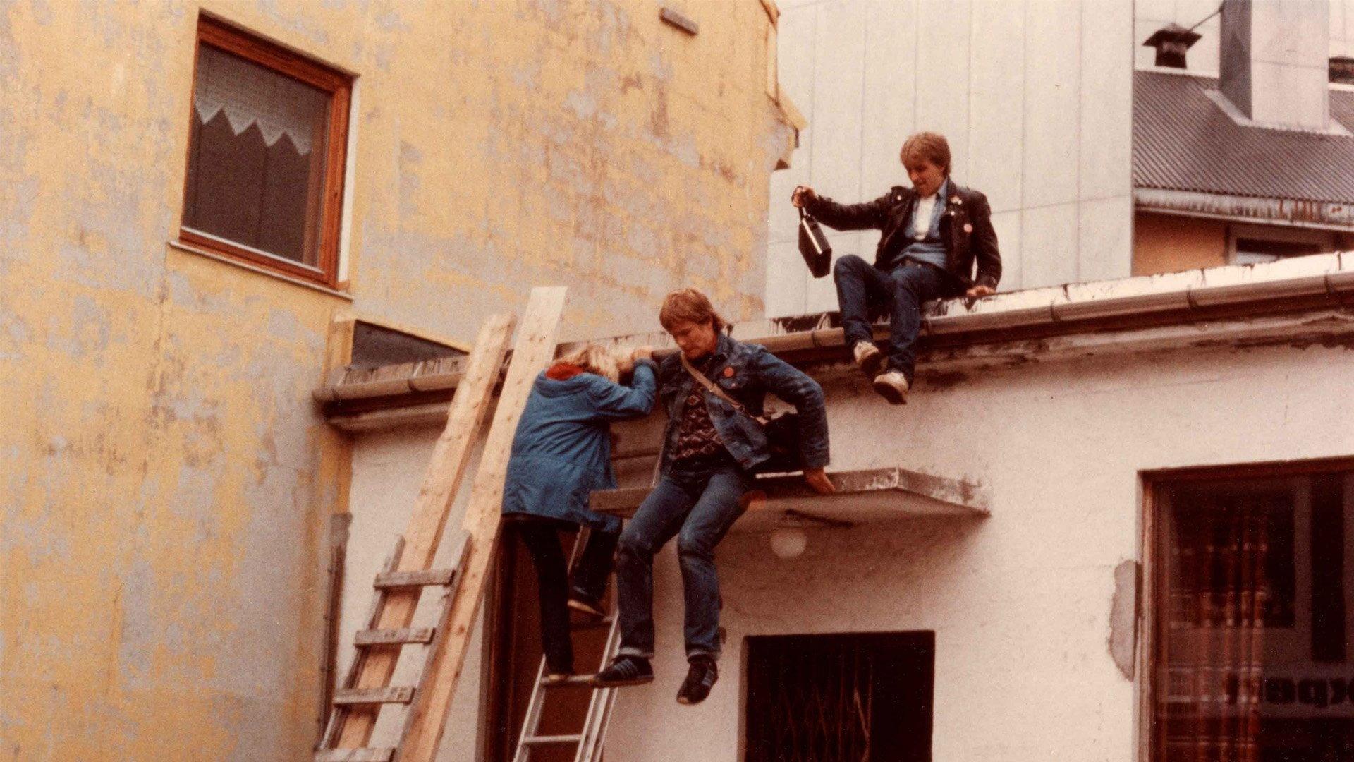 Piratene 1983 movie scene