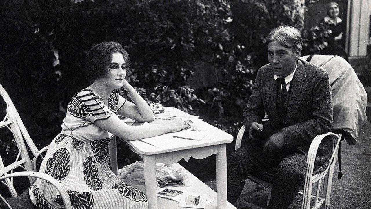 Ernoa's Way 1921 movie scene