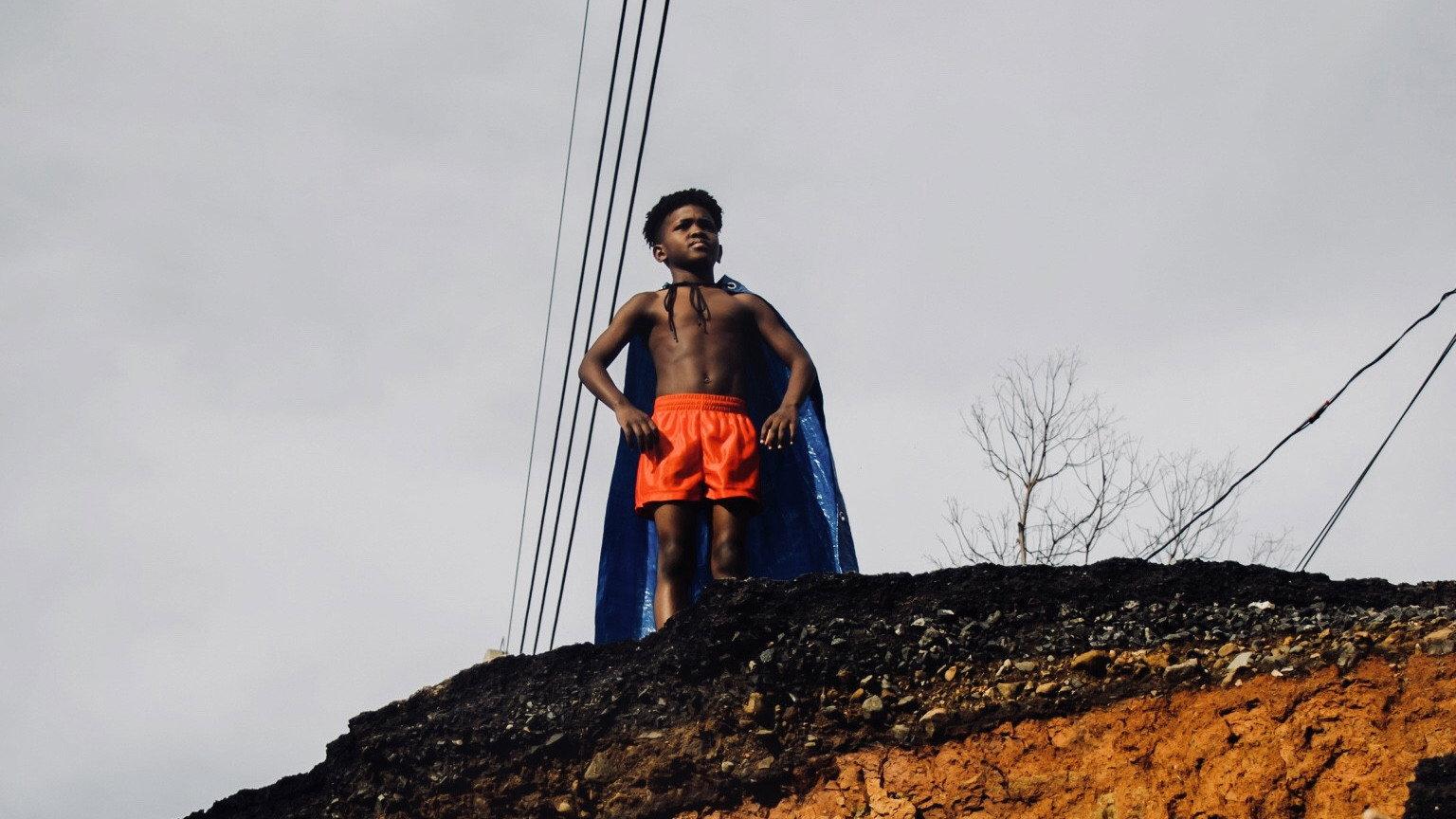 La Capa Azul 2019 movie scene