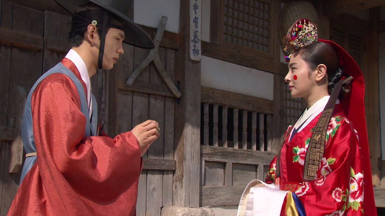 The Diary of Heong Yeong-dang 2014 movie scene