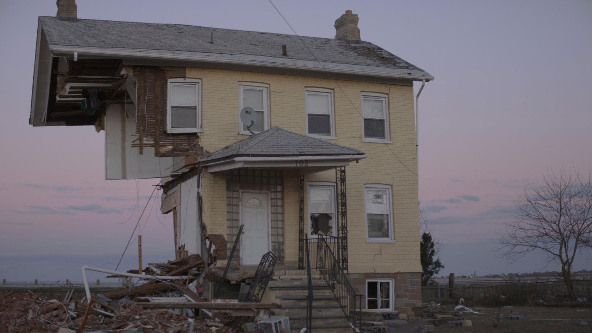 A Rising Tide 2015 movie scene