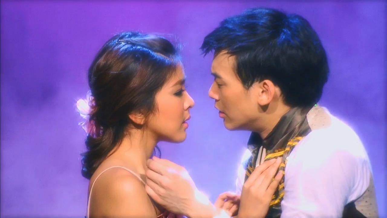 Ruk Jub Jai: The Romantic Musical 2013 movie scene