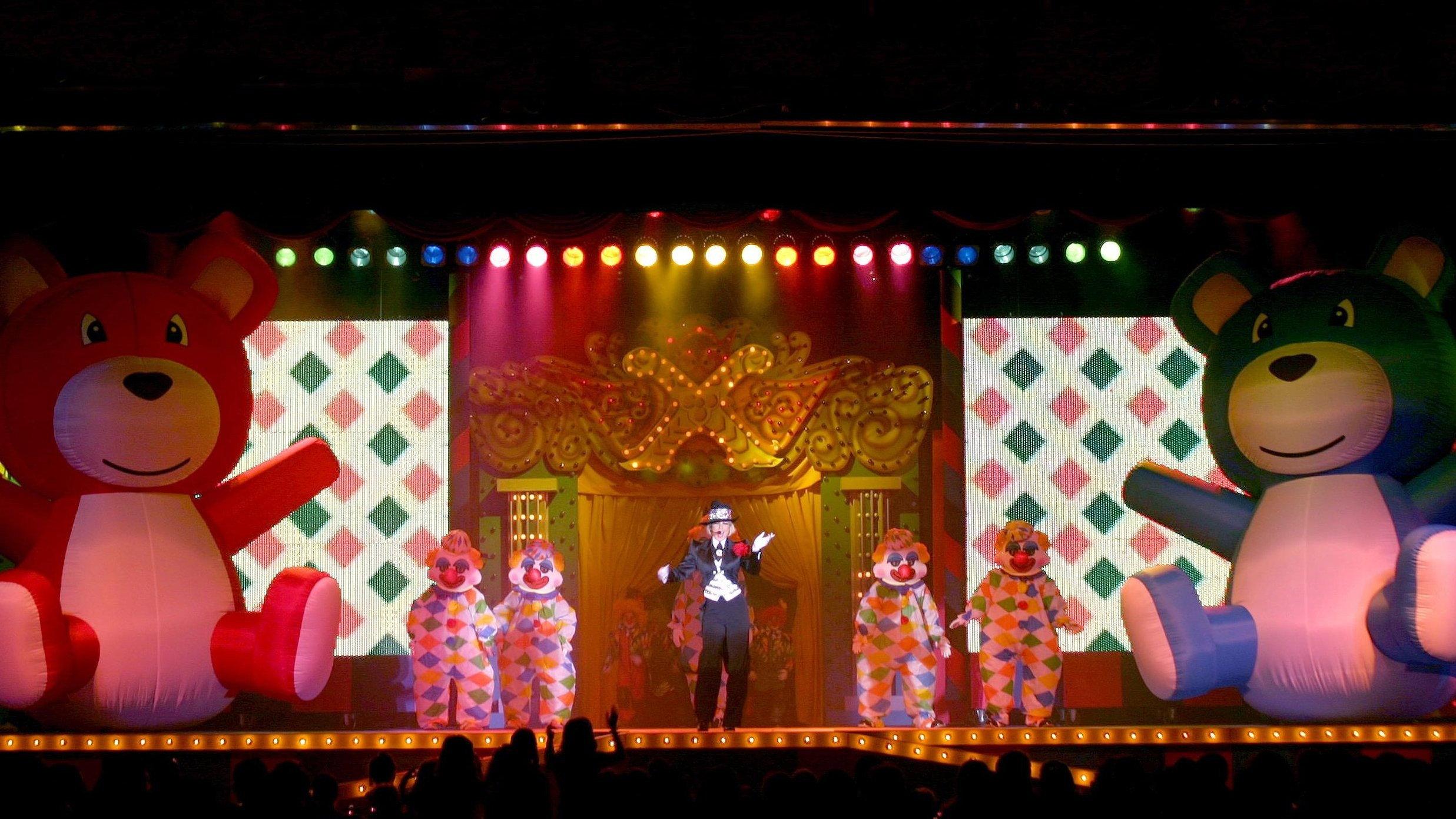 Xuxa: O Show - Ao Vivo 2006 movie scene