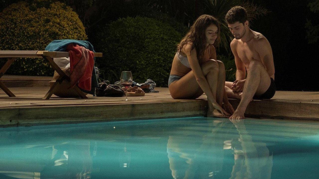 Lo de aquella noche 2020 movie scene