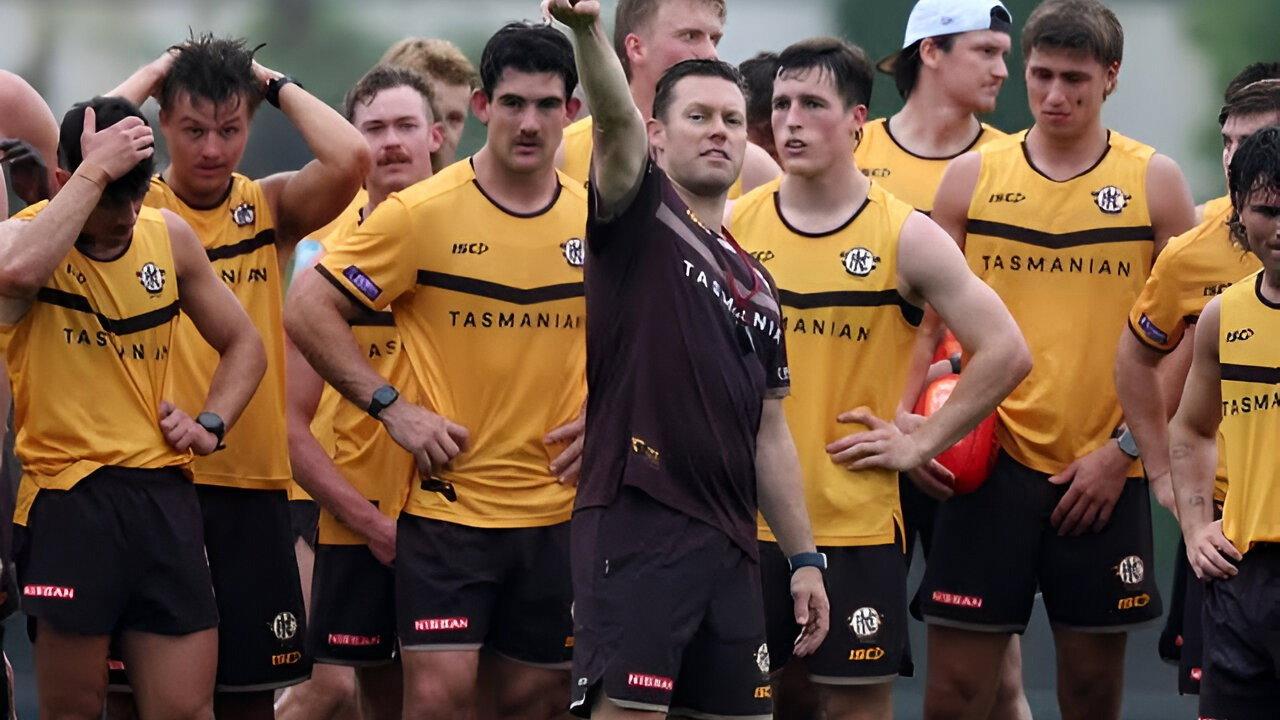 Full Sweat 2025 movie scene
