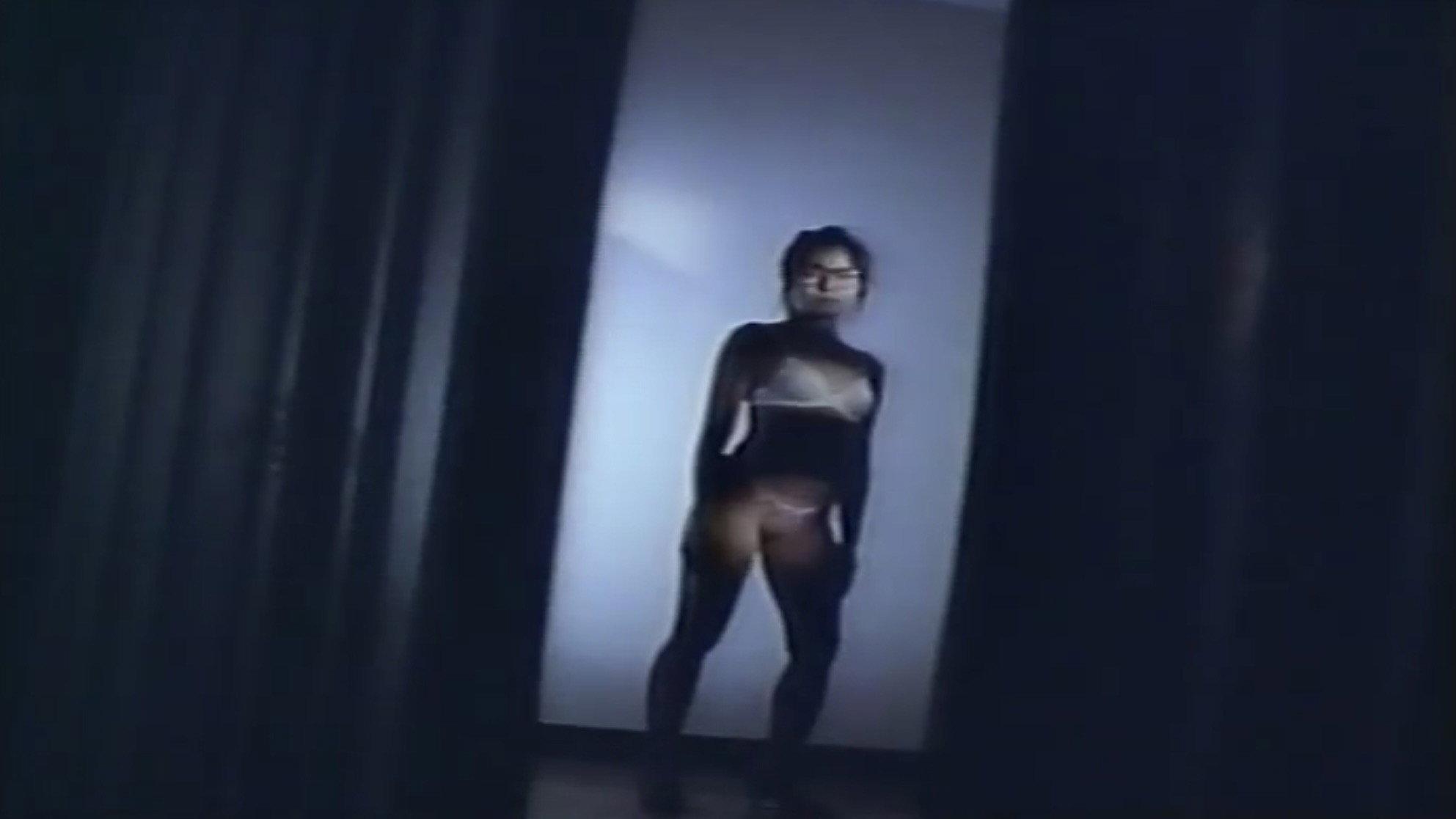 Groper Train: Touching and Going to Work 1987 movie scene