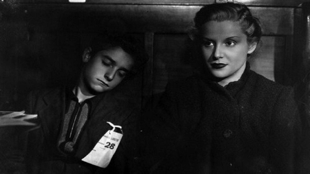 The Gates of Heaven 1945 movie scene