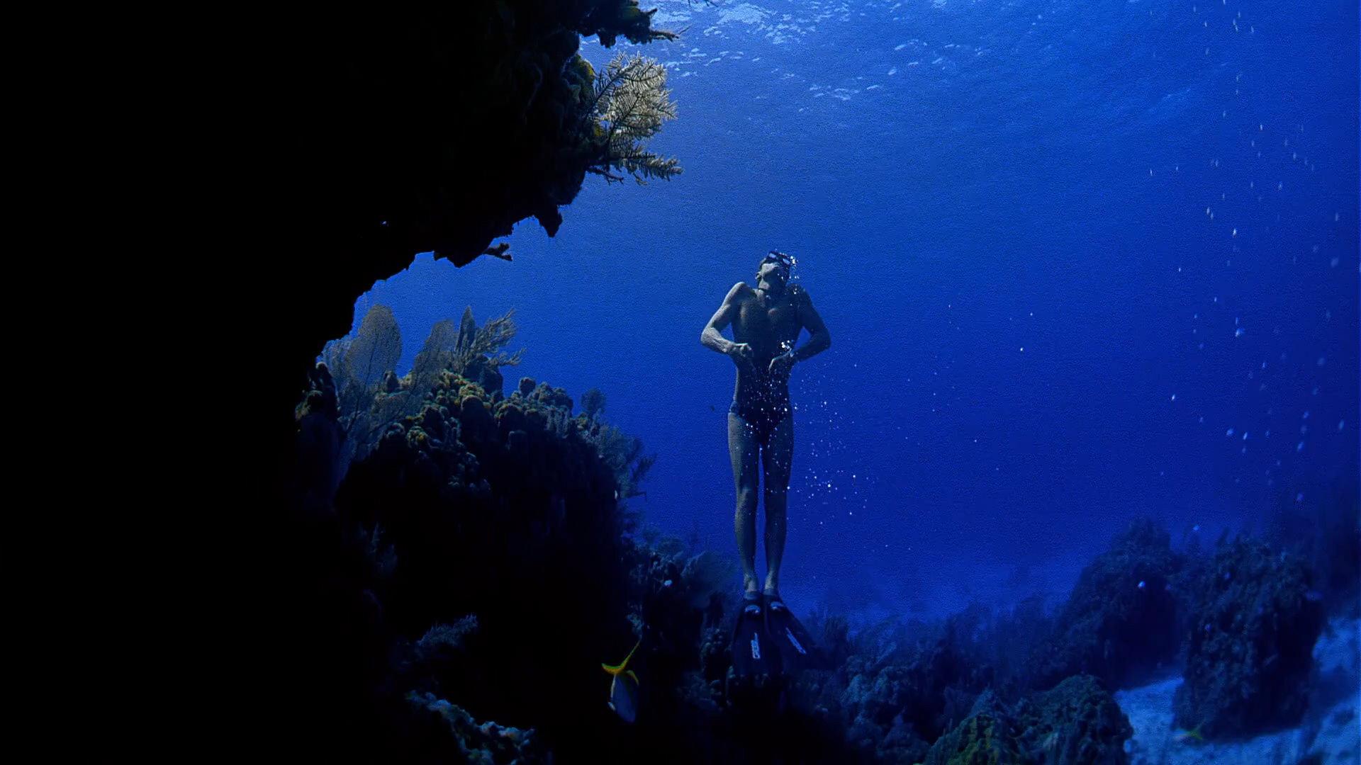 Ocean Men, Extreme Dive 2002 movie scene