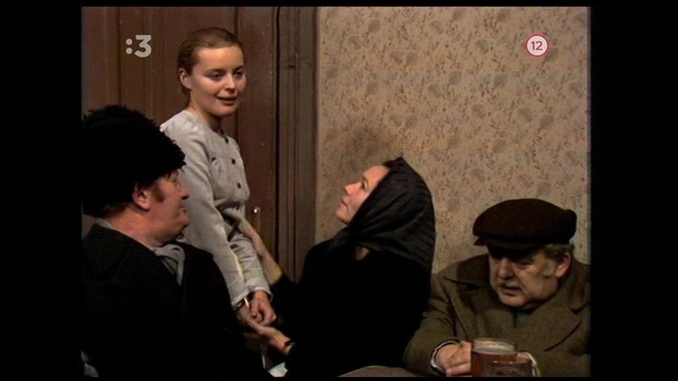 Estates confusion 1973 movie scene
