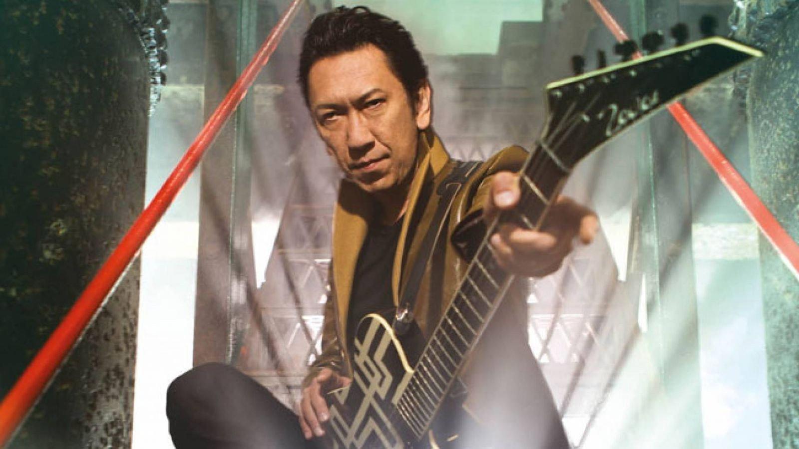 HOTEI + Todai-ji Hotei Tomoyasu SPECIAL LIVE ~FLY INTO YOUR DREAM~ 2009 movie scene