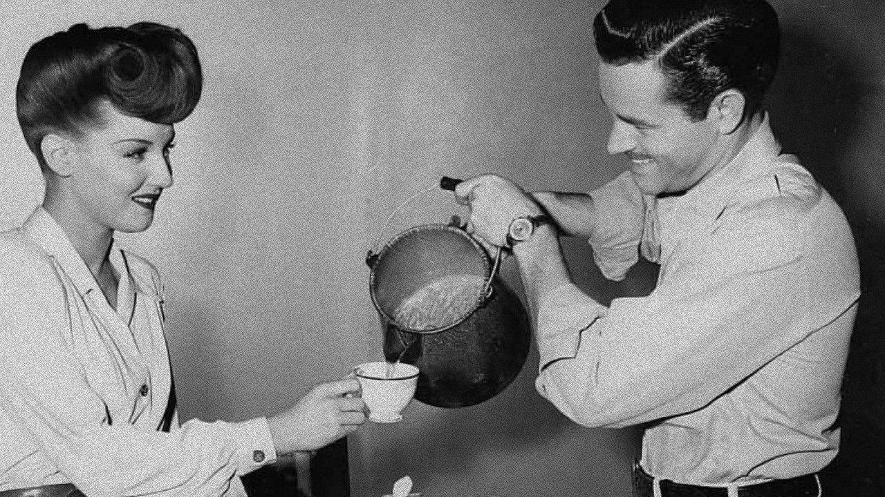 Two-Man Submarine 1944 movie scene