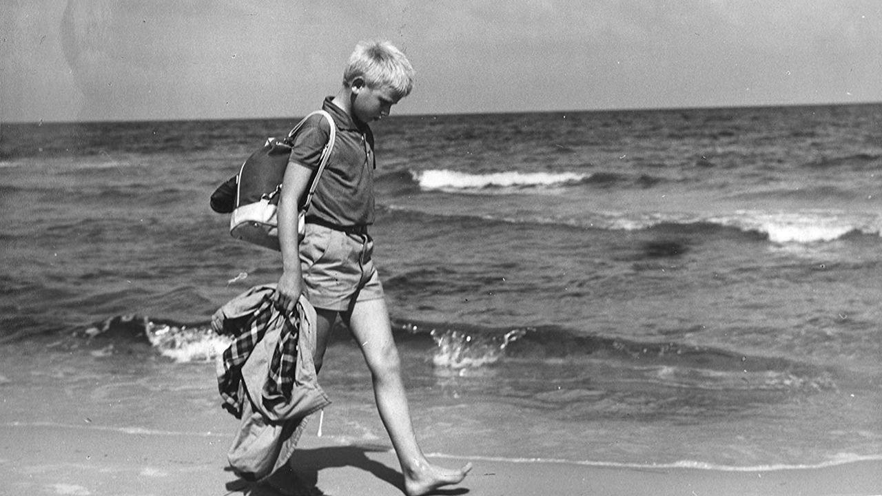 The Journey to Sundevit 1966 movie scene
