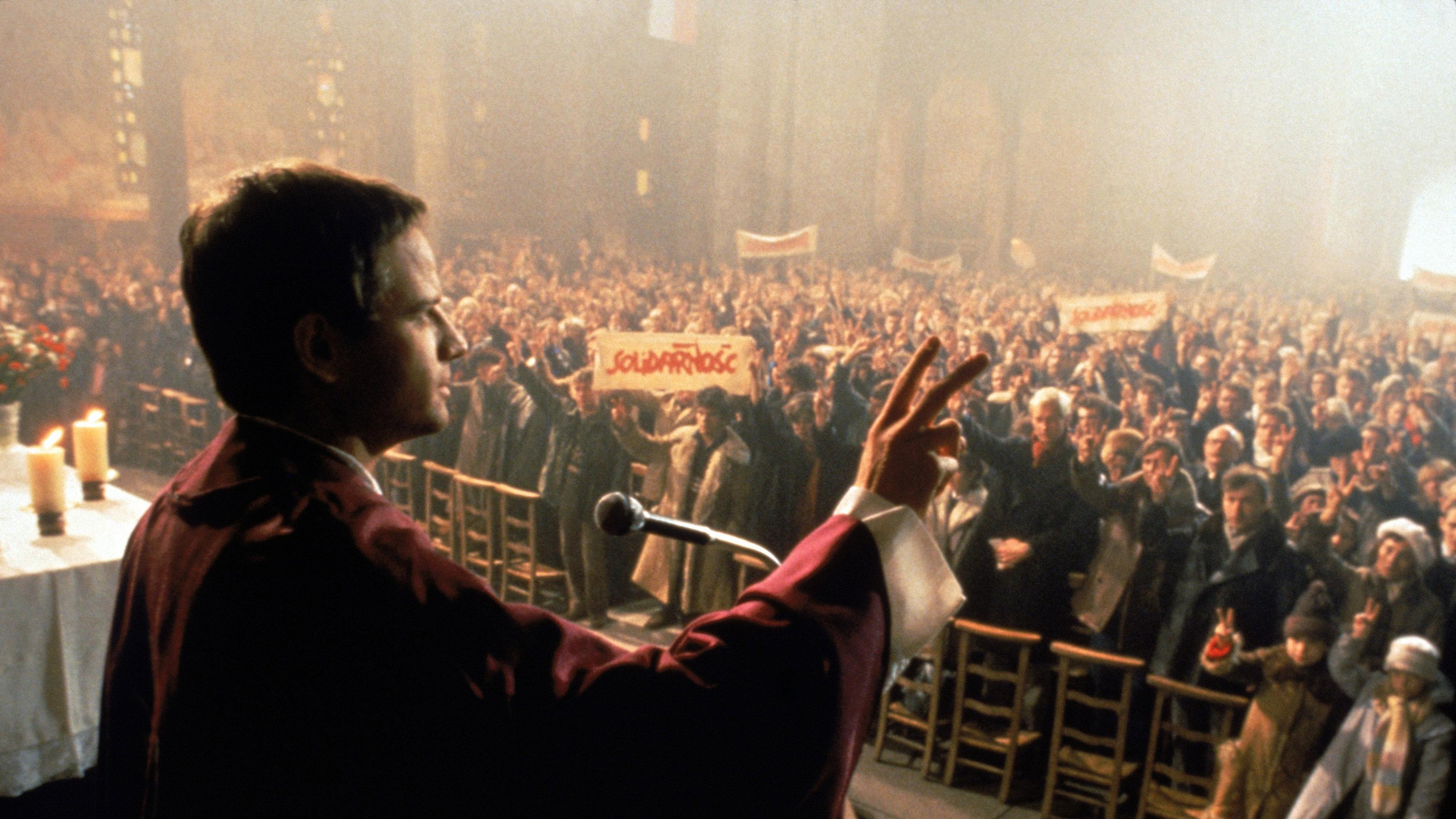 To Kill a Priest 1988 movie scene