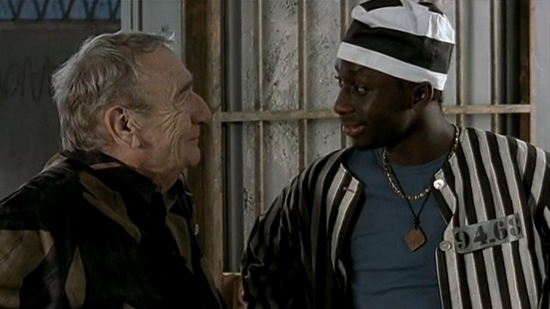 Qui mange quoi ? 2002 movie scene