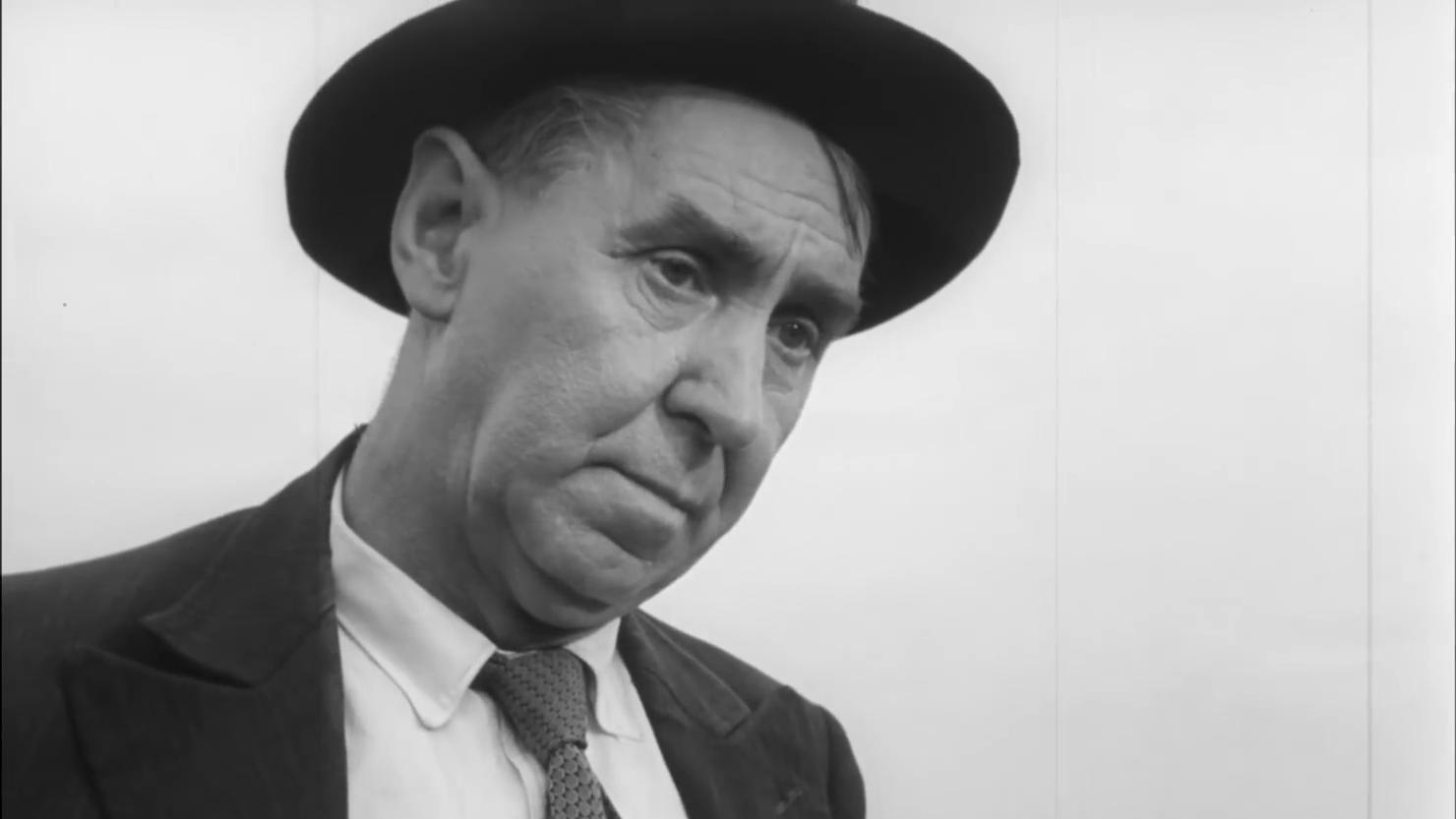 Polibek ze stadionu 1948 movie scene