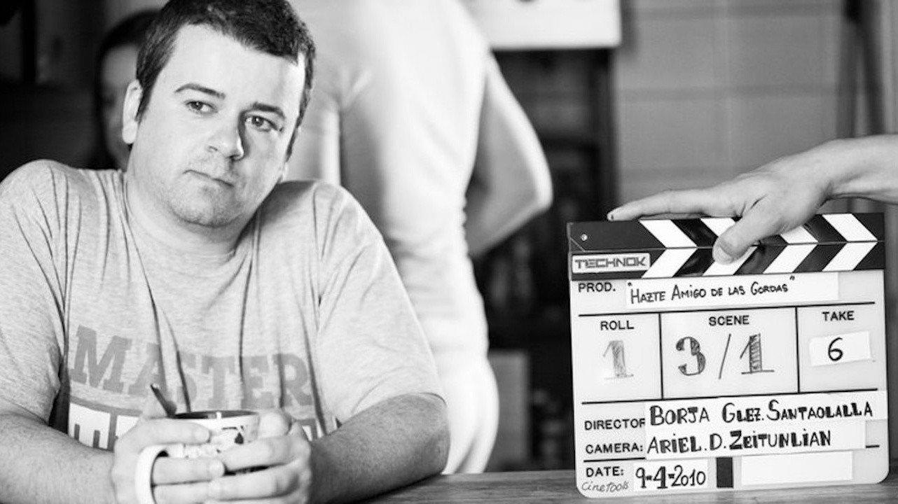 Hazte amigo de las gordas 2010 movie scene