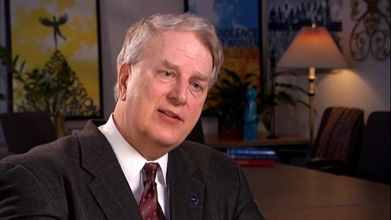 In Debt We Trust: America Before the Bubble Bursts 2007 movie scene