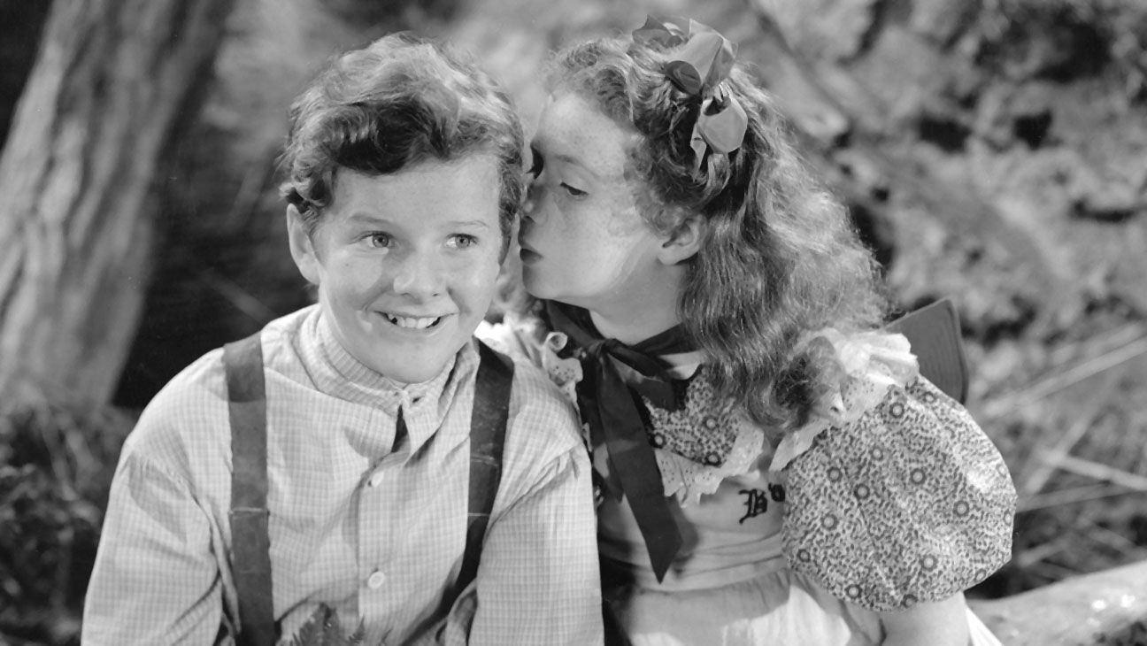 The Adventures of Tom Sawyer 1938 movie scene