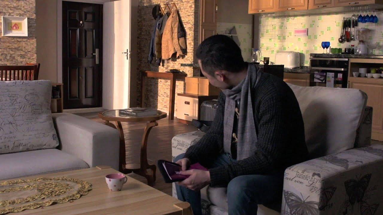 Three Friends: What Happened to Them? 2015 movie scene