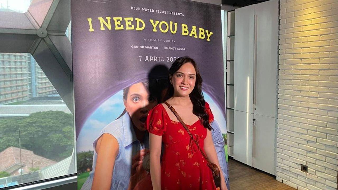 I Need You Baby 2022 movie scene