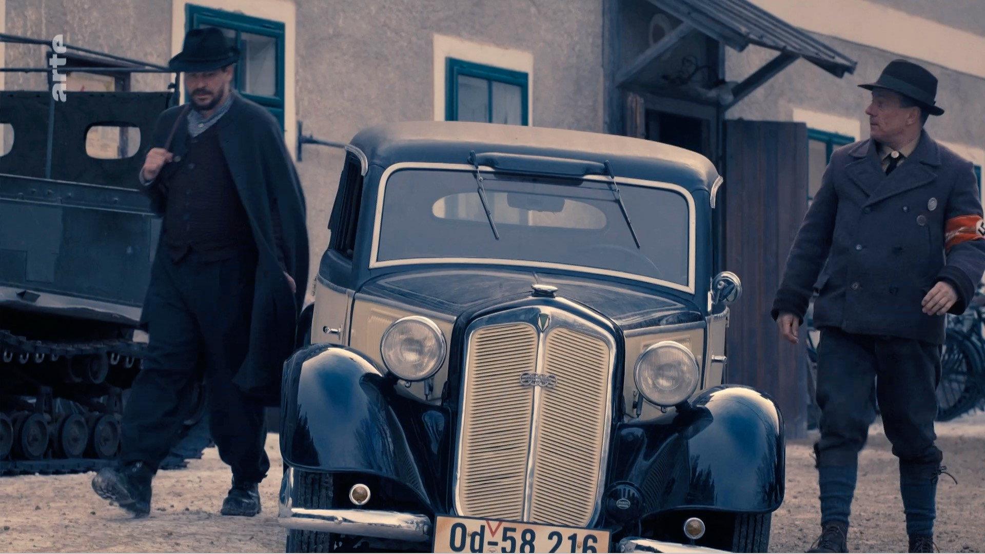 Ein Dorf wehrt sich 2019 movie scene