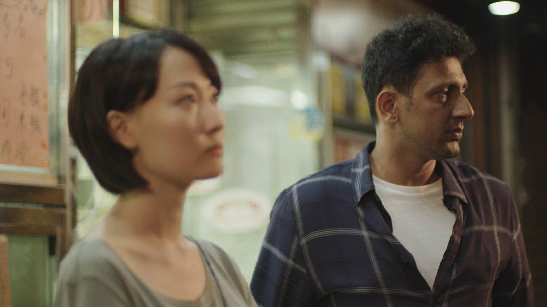 I Come Empty-handed 2019 movie scene