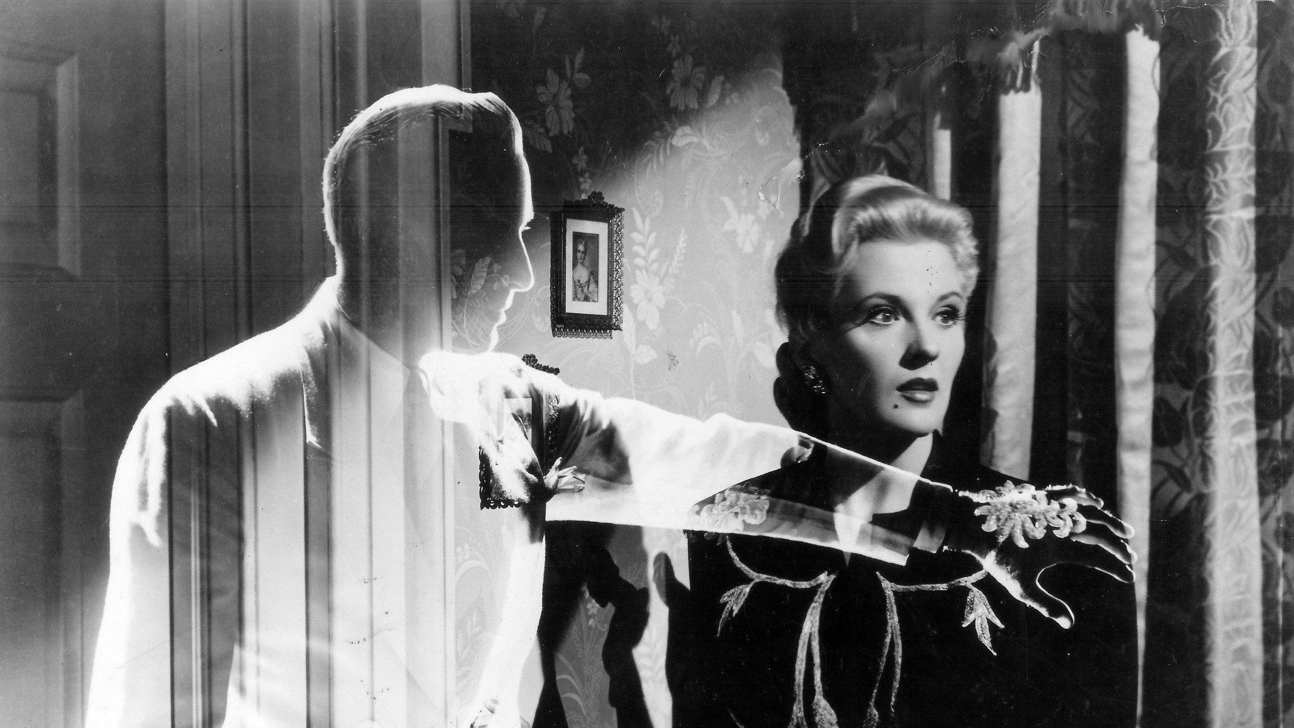 Invisible Agent 1942 movie scene